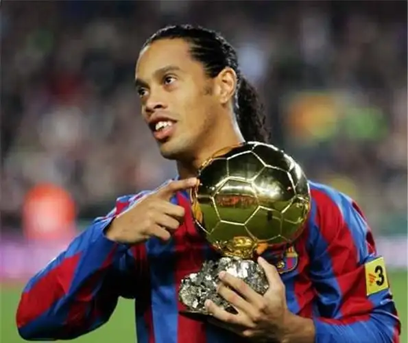 再由张玉宁 再由张玉宁