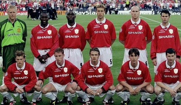 右脚中卫 右脚中卫